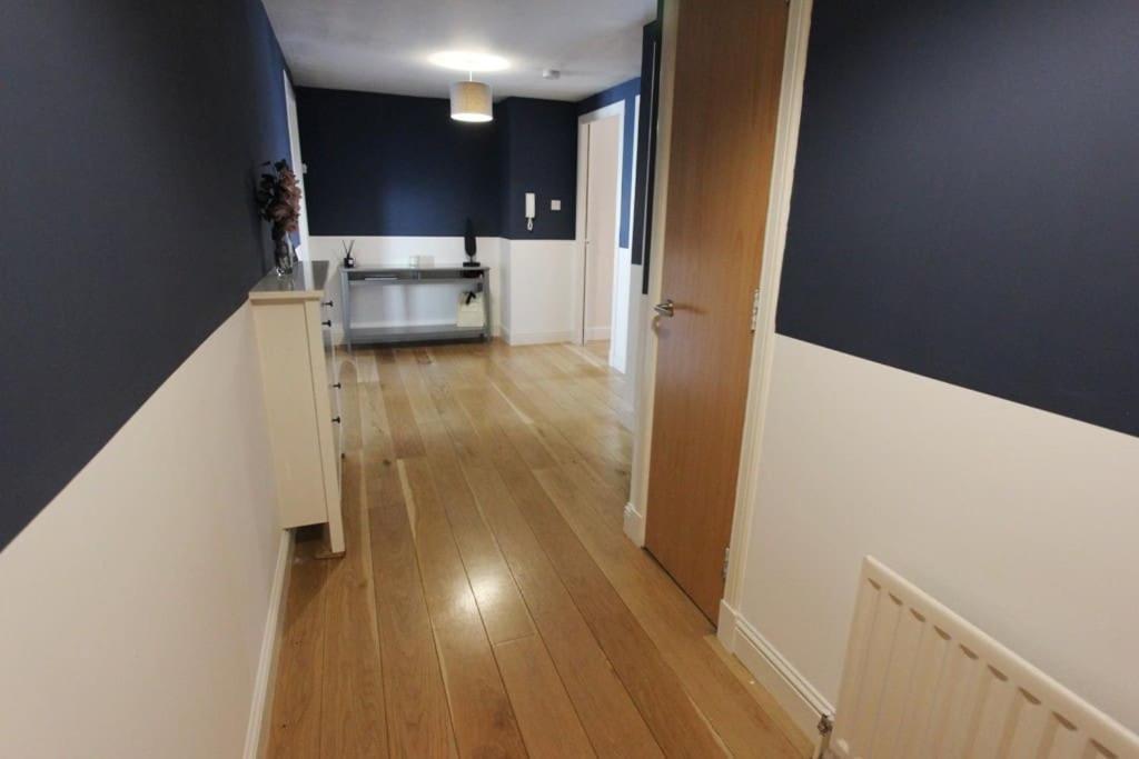 Spacious 2 Bed, 2 Bath Apartment -The Shore, Leith Edinburgh Exterior photo